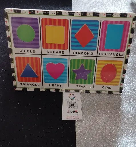 2D Shape & Colour Puzzle